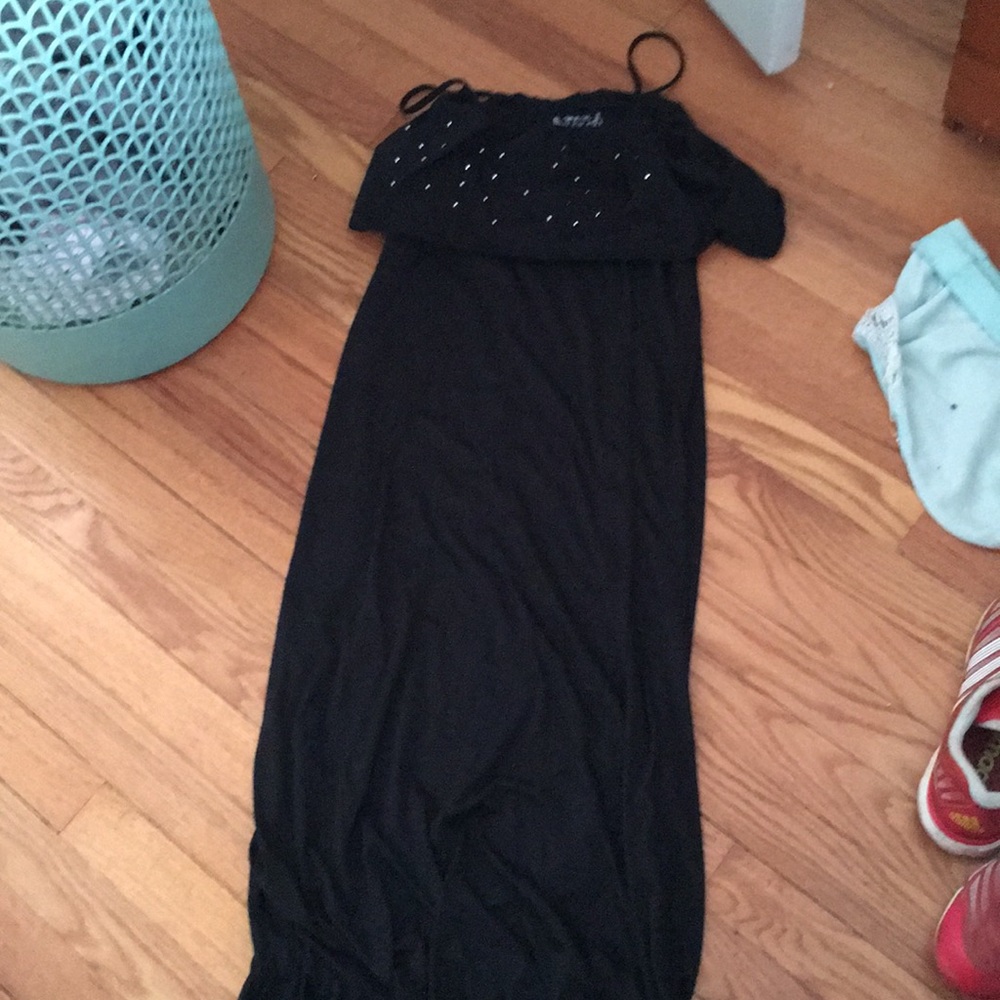 Long black dress